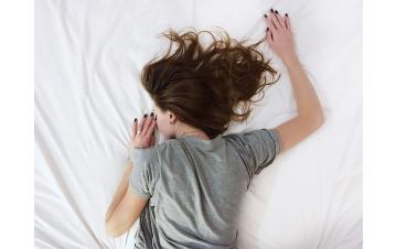 6 tips om sneller in slaap te vallen